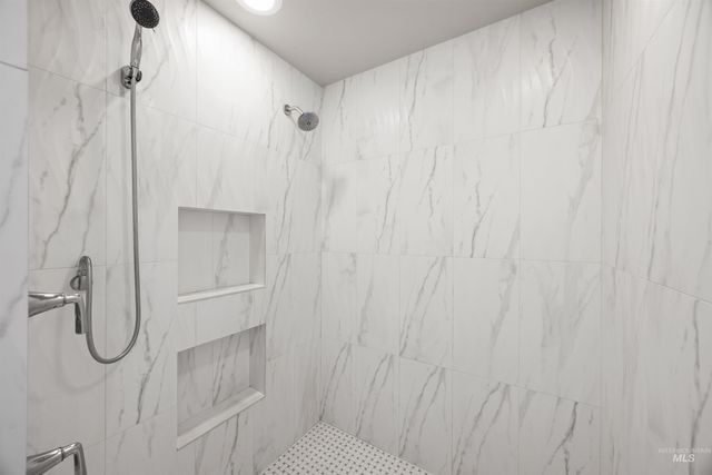 1864 N Heirloom Pl, Eagle, ID 83616