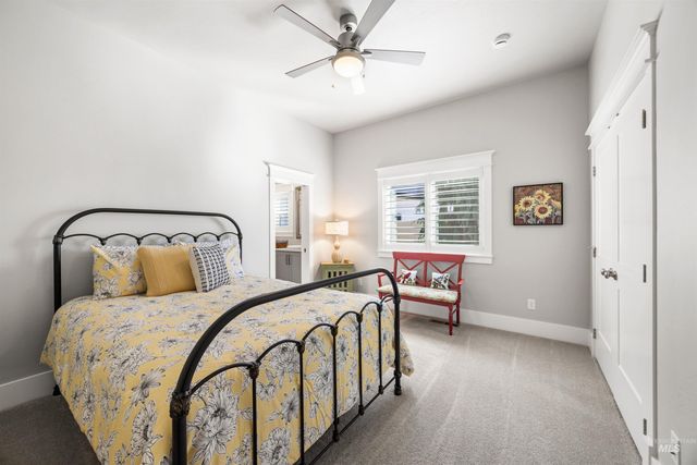 1864 N Heirloom Pl, Eagle, ID 83616