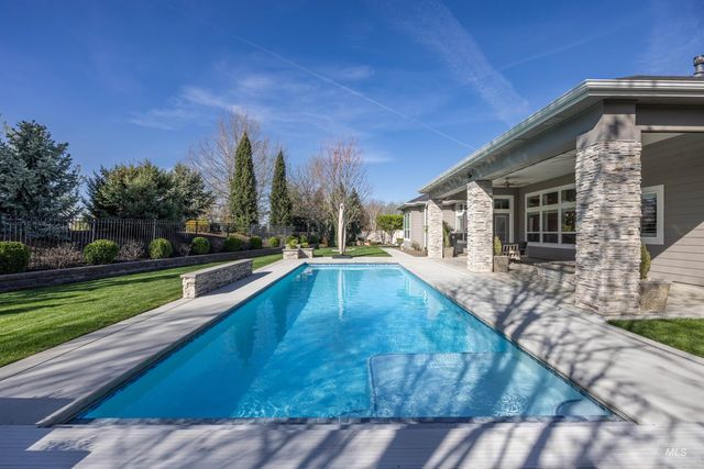 1864 N Heirloom Pl, Eagle, ID 83616