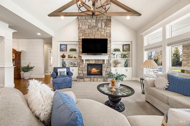 1864 N Heirloom Pl, Eagle, ID 83616