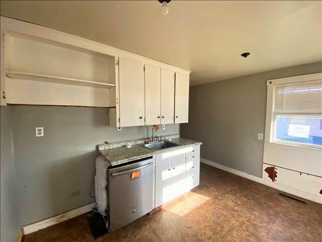 1800 ROSE Street, Leavenworth, KS 66048