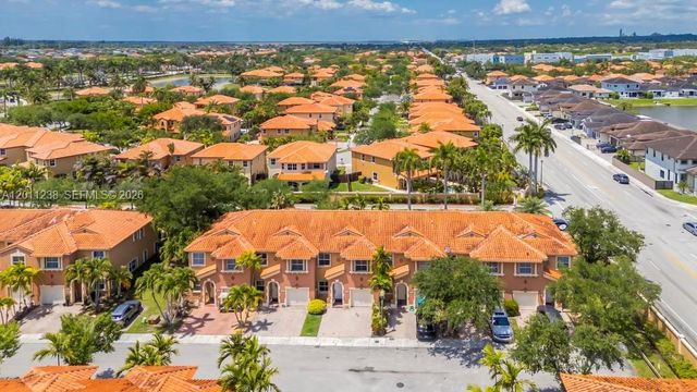 15213 SW 30th Ter, Miami, FL 33185