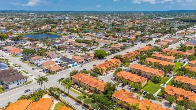 15213 SW 30th Ter, Miami, FL 33185