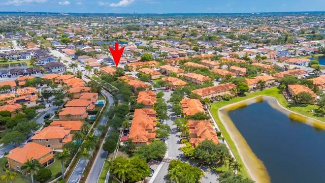 15213 SW 30th Ter, Miami, FL 33185