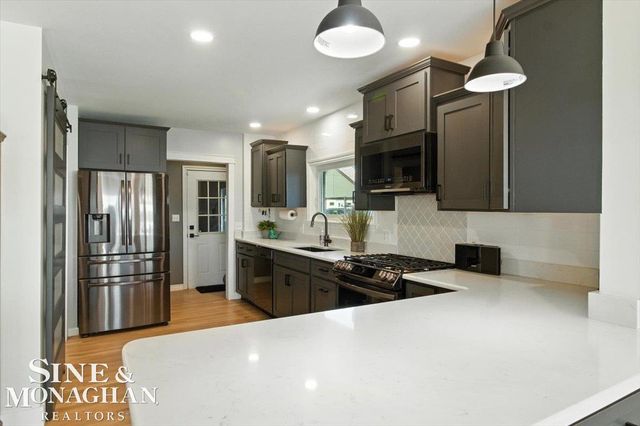 69 Gratiot Boulevard, Marysville, MI 48040