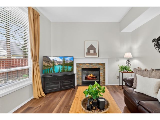 12566 Nw MAPLECREST Way, Banks, OR 97106