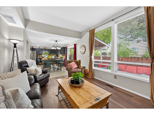 12566 Nw MAPLECREST Way, Banks, OR 97106
