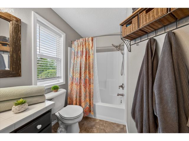 12566 Nw MAPLECREST Way, Banks, OR 97106