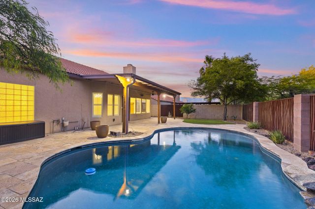 10632 E Barclay Park Loop, Tucson, AZ 85748