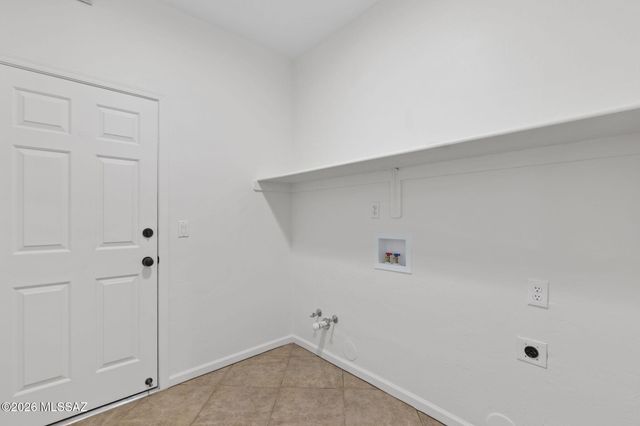 10632 E Barclay Park Loop, Tucson, AZ 85748