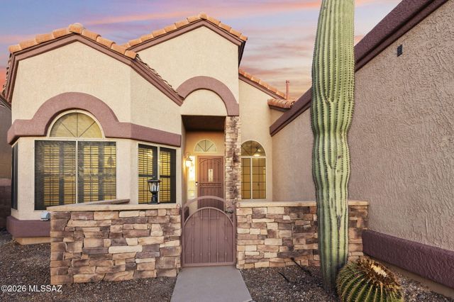 10632 E Barclay Park Loop, Tucson, AZ 85748