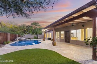 10632 E Barclay Park Loop, Tucson, AZ 85748