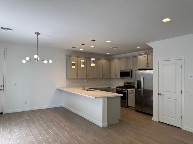 25936 N 22nd Lane, Phoenix, AZ 85085