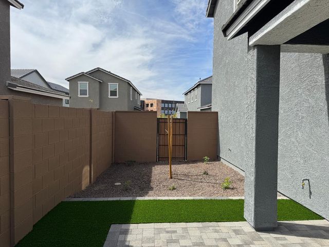 25936 N 22nd Lane, Phoenix, AZ 85085