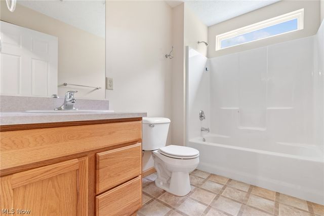 3841 Fennway Boulevard, Medina, OH 44256