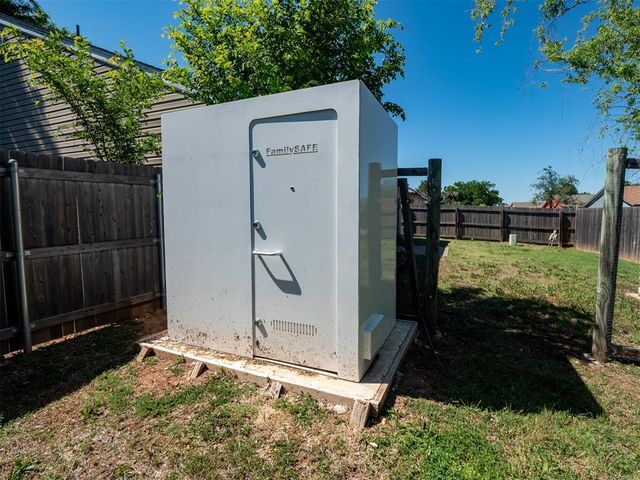 1317 Briar Patch Way, Norman, OK 73071