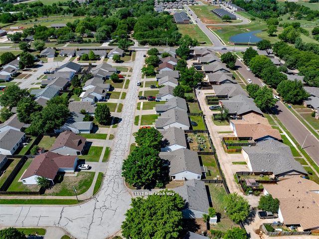 1317 Briar Patch Way, Norman, OK 73071