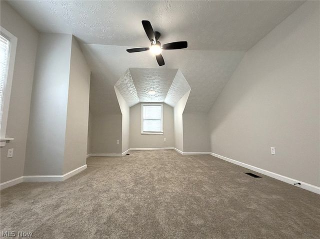 19625 Chagrin Boulevard, Shaker Heights, OH 44122
