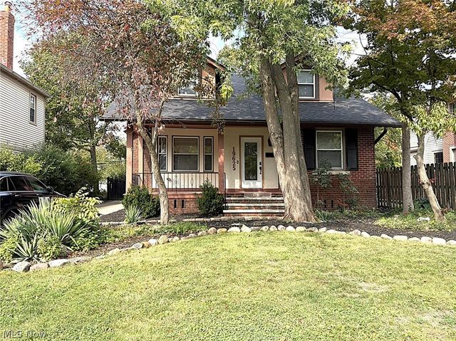 19625 Chagrin Boulevard, Shaker Heights, OH 44122