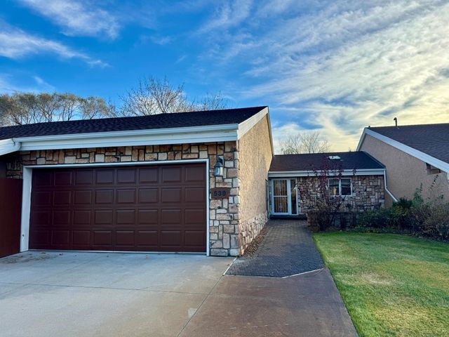 538 Brook Lane, Saint Cloud, MN 56301