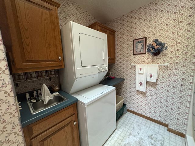 538 Brook Lane, Saint Cloud, MN 56301