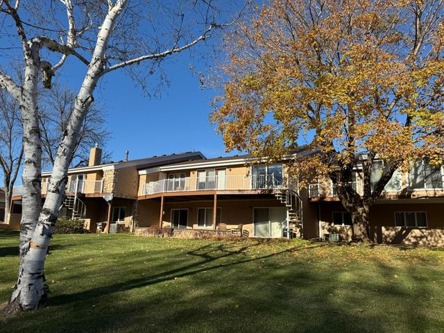 538 Brook Lane, Saint Cloud, MN 56301