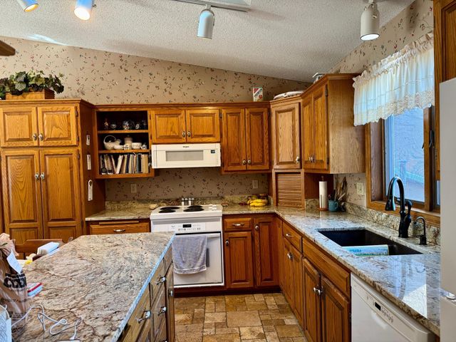 538 Brook Lane, Saint Cloud, MN 56301