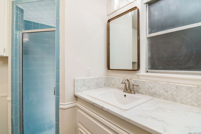 3023 COLONY DR, San Antonio, TX 78230