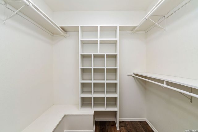 3023 COLONY DR, San Antonio, TX 78230