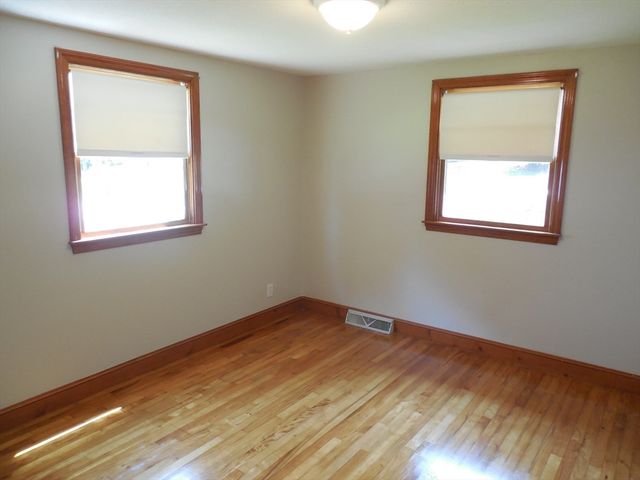 1701 Trapelo Rd 1, Waltham, MA 02451