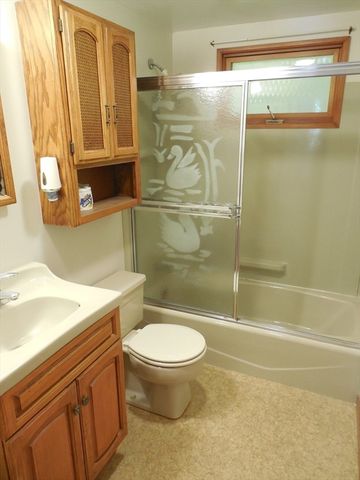 1701 Trapelo Rd 1, Waltham, MA 02451