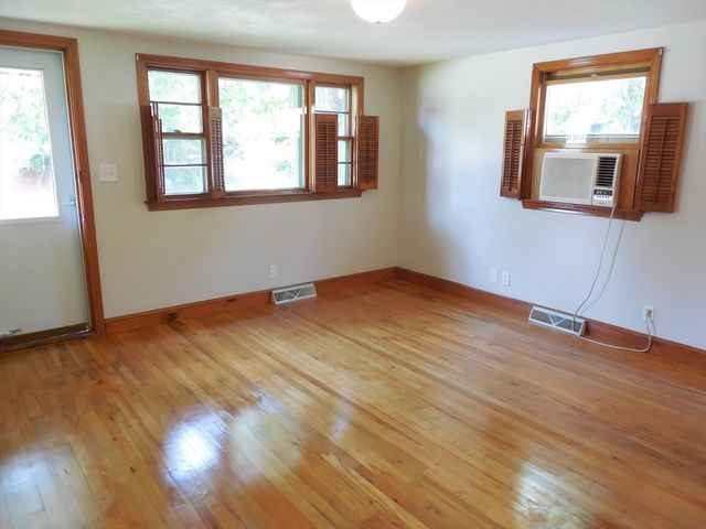 1701 Trapelo Rd 1, Waltham, MA 02451