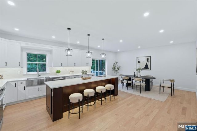 17 Blake Drive, Clark, NJ 07066