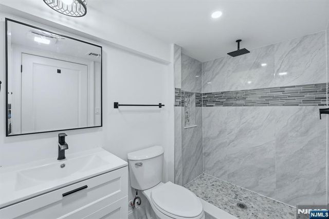 17 Blake Drive, Clark, NJ 07066