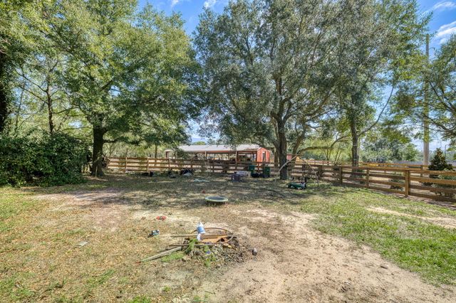 1658 Beechwood Drive, Gulf Breeze, FL 32563