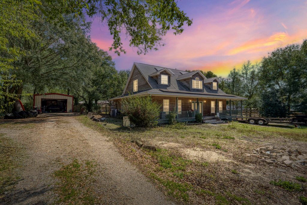 1658 Beechwood Drive, Gulf Breeze, FL 32563