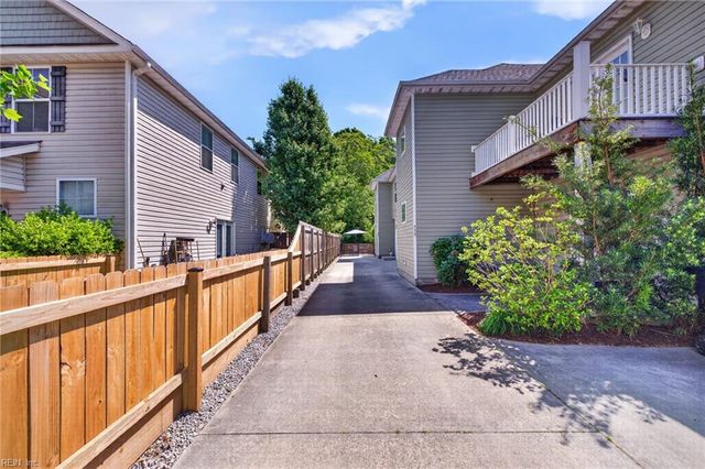 458 Oceana BLVD N, Virginia Beach, VA 23454