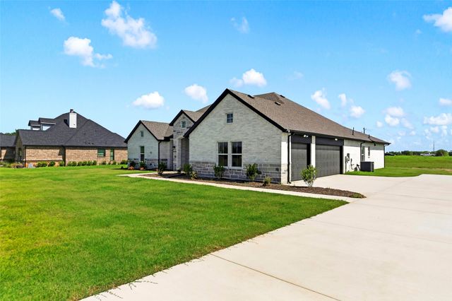 1209 DEERFIELD Drive, Wills Point, TX 75169
