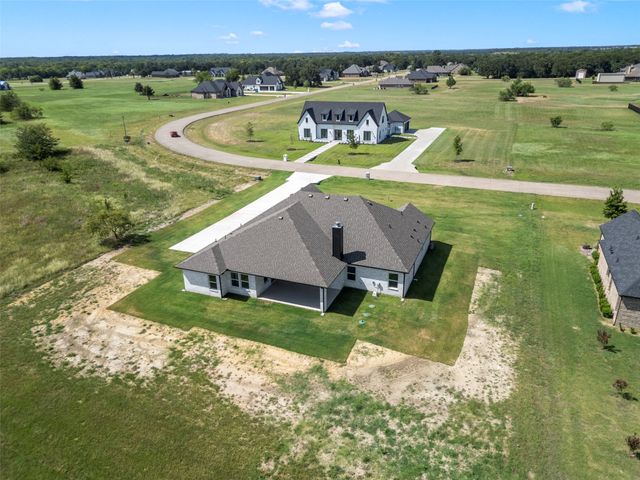1209 DEERFIELD Drive, Wills Point, TX 75169