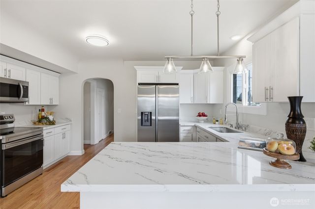 221 S 57th Street, Tacoma, WA 98408