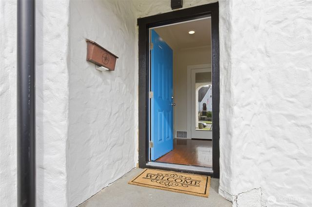 221 S 57th Street, Tacoma, WA 98408