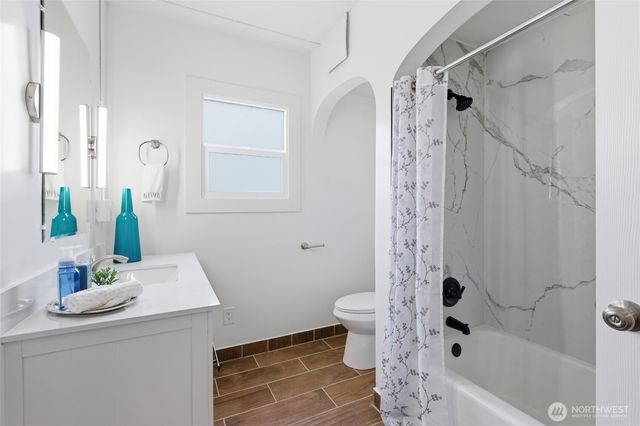 221 S 57th Street, Tacoma, WA 98408