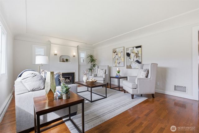 221 S 57th Street, Tacoma, WA 98408