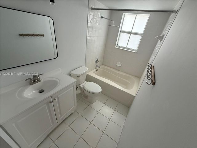 2240 E Preserve Way 302, Miramar, FL 33025