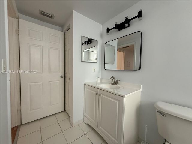 2240 E Preserve Way 302, Miramar, FL 33025