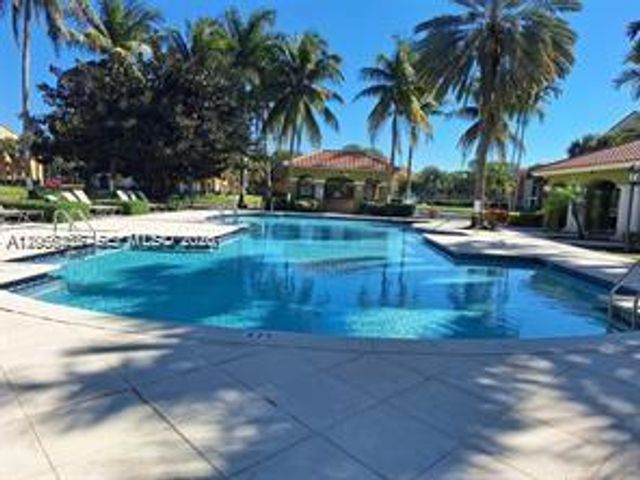 2240 E Preserve Way 302, Miramar, FL 33025
