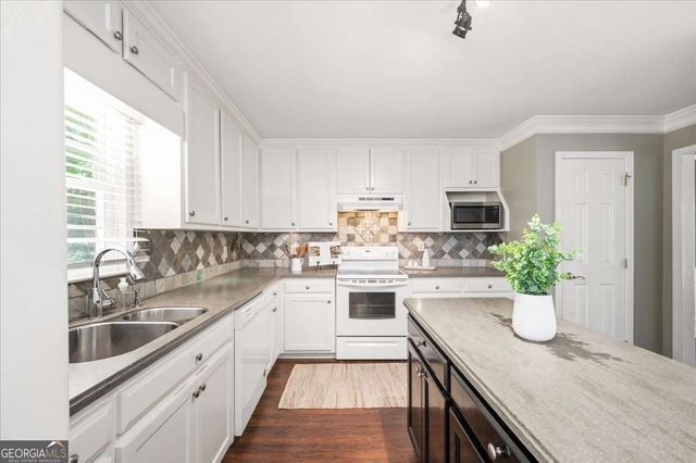 2840 Stratfield Drive, Cumming, GA 30041