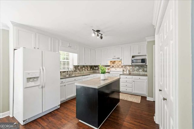 2840 Stratfield Drive, Cumming, GA 30041