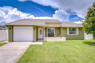6807 MONIQUE AVENUE, Tampa, FL 33625