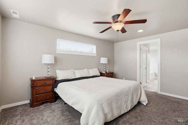 2203 S Tucson Ave, Nampa, ID 83686